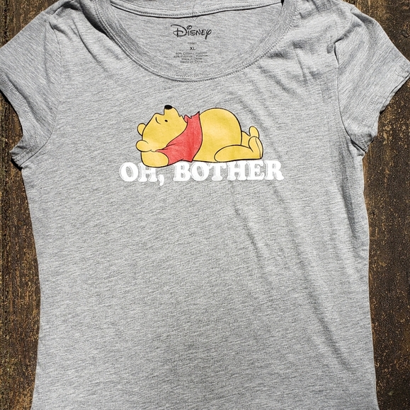 Disney Tops - NWT Adorable Winnie The Pooh Teeshirt 😍